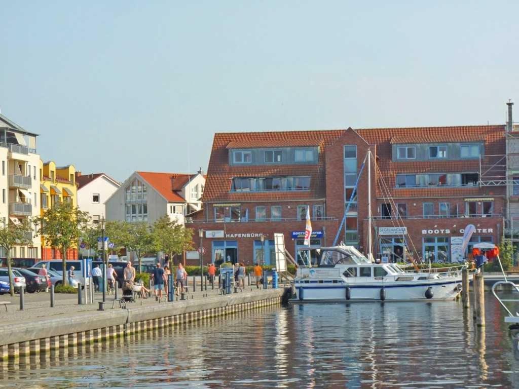Ferienwohnung "Am Yachthafen" Objekt Id 12104-7 Waren  Kültér fotó